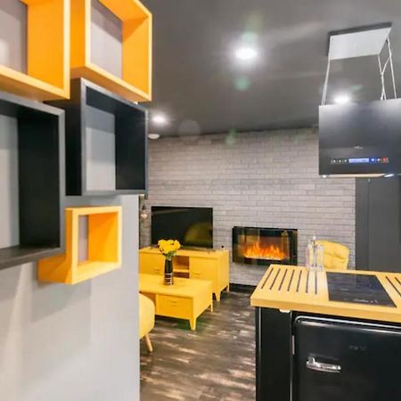 Black & Y'Hello T2 : Wifi/Parking/ 5' Centre-Ville Angoulême Dış mekan fotoğraf